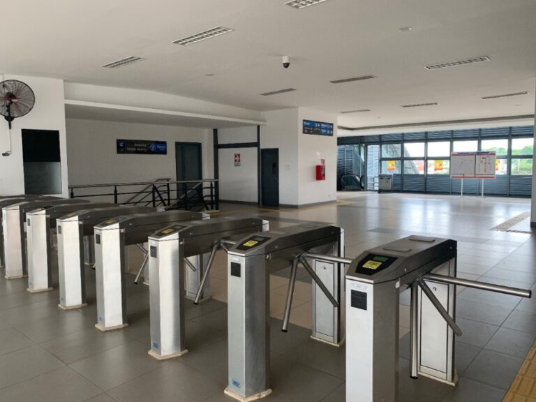 Renovasi & Peremajaan Fasilitas Stasiun Cisauk Tingkatkan Jumlah Pengguna Commuter Line