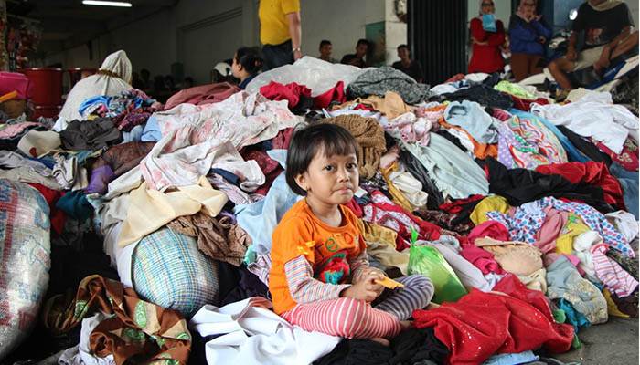 BNI Syariah Salurkan Bantuan Untuk 400 KK Korban Kebakaran di Kampung Bandan