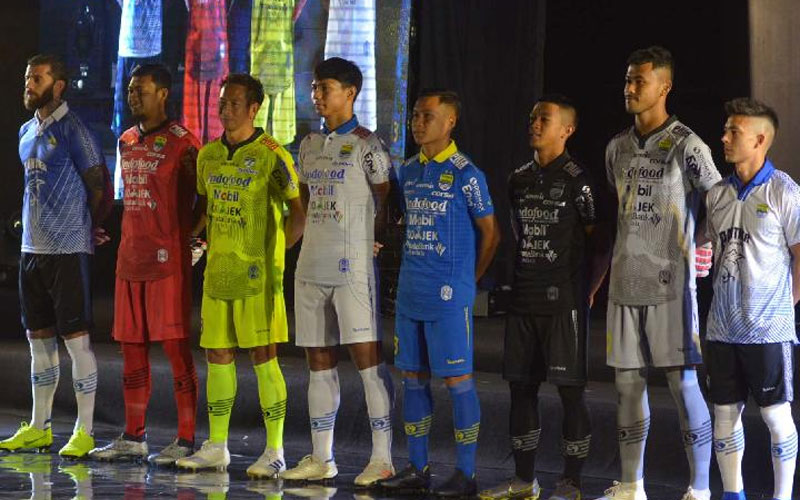 Jelang Liga 1, Persib Bandung Perkenalkan 31 Pemainnya