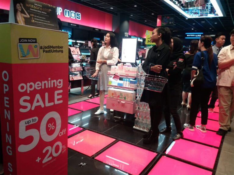 Watsons Buka Toko ke-113 di Mal Senayan City