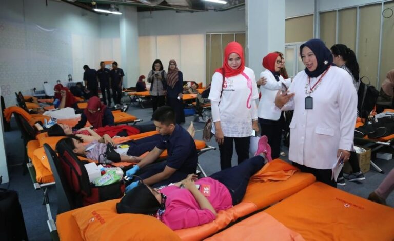 HUT Ke-28, Tupperware Gelar “1 Aksi untuk 28 Kebaikan”