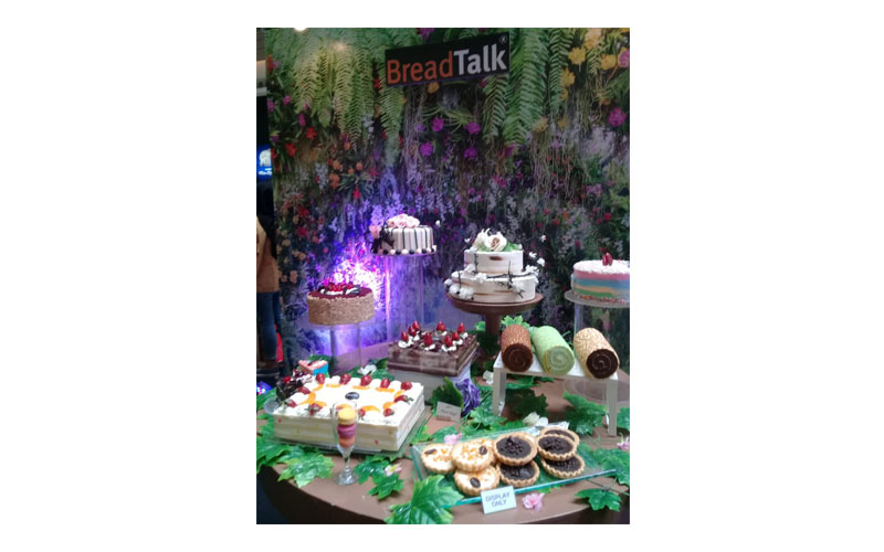 Magical Secret Garden, Aura Cantik Signature Cake Untuk Warga Jakarta