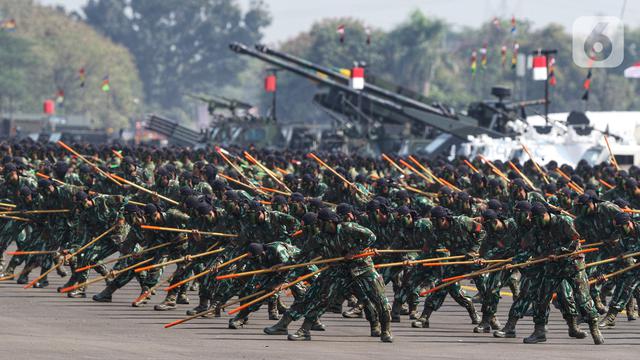 TNI-Polri Harus Jaga Persatuan