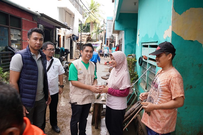 HIPMI Berikan Bantuan Kepada Korban Banjir di Jabodetabek