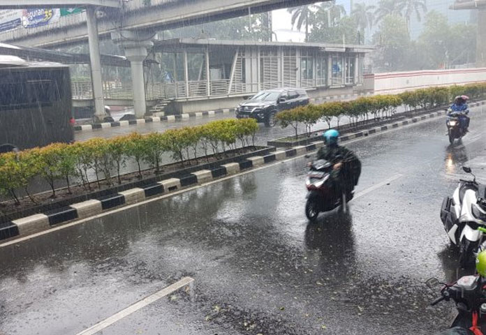 Akhir Pekan Ini, Jakarta Diprediksi Hujan