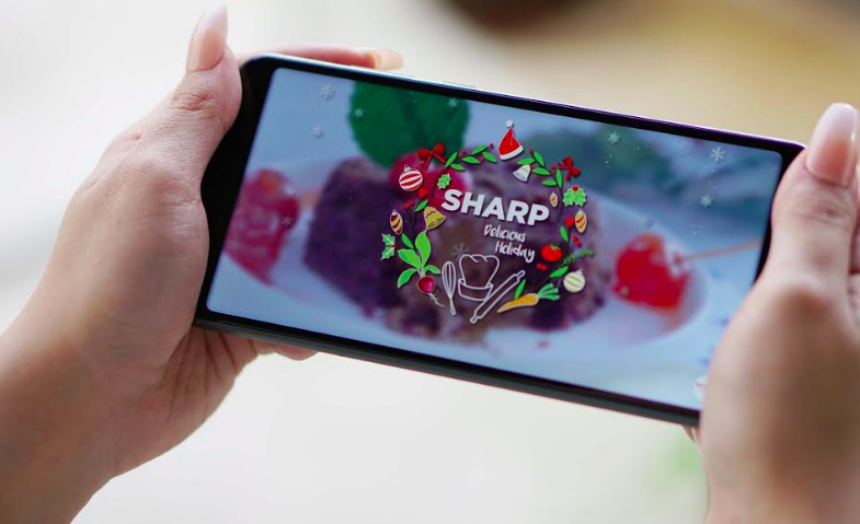 SHARP Indonesia Ramaikan Pasar Ponsel Pintar dengan SHARP Aquos V