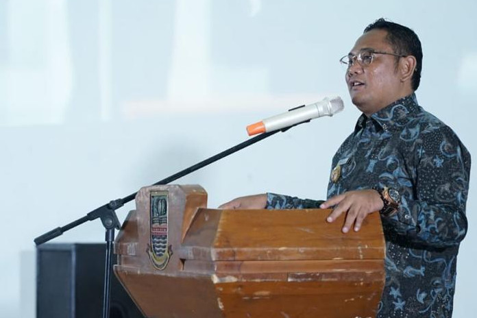 Bupati Bekasi, Eka Supria Atmaja