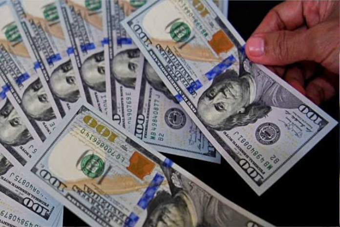 Dolar Jatuh terhadap Mayoritas Mata Uang Utama
