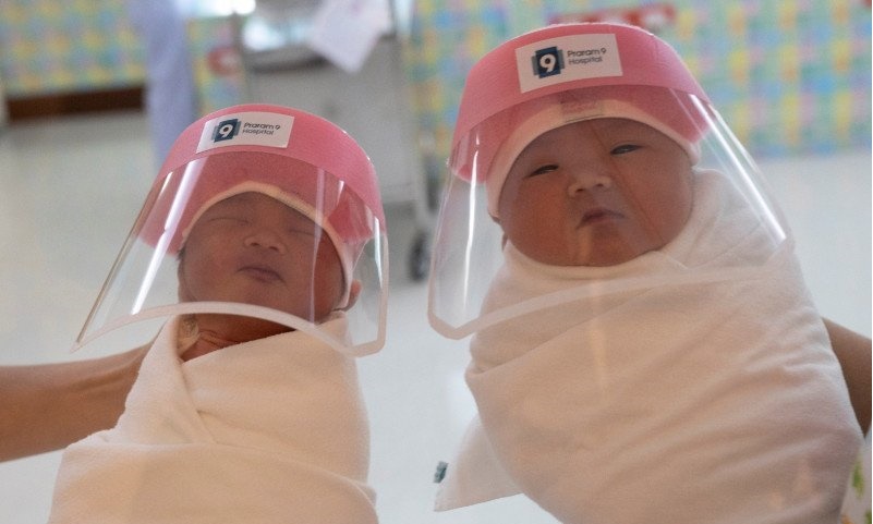 Bayi Kembar Tiga di Meksiko Positif Corona, Tapi Orangtuanya Negatif