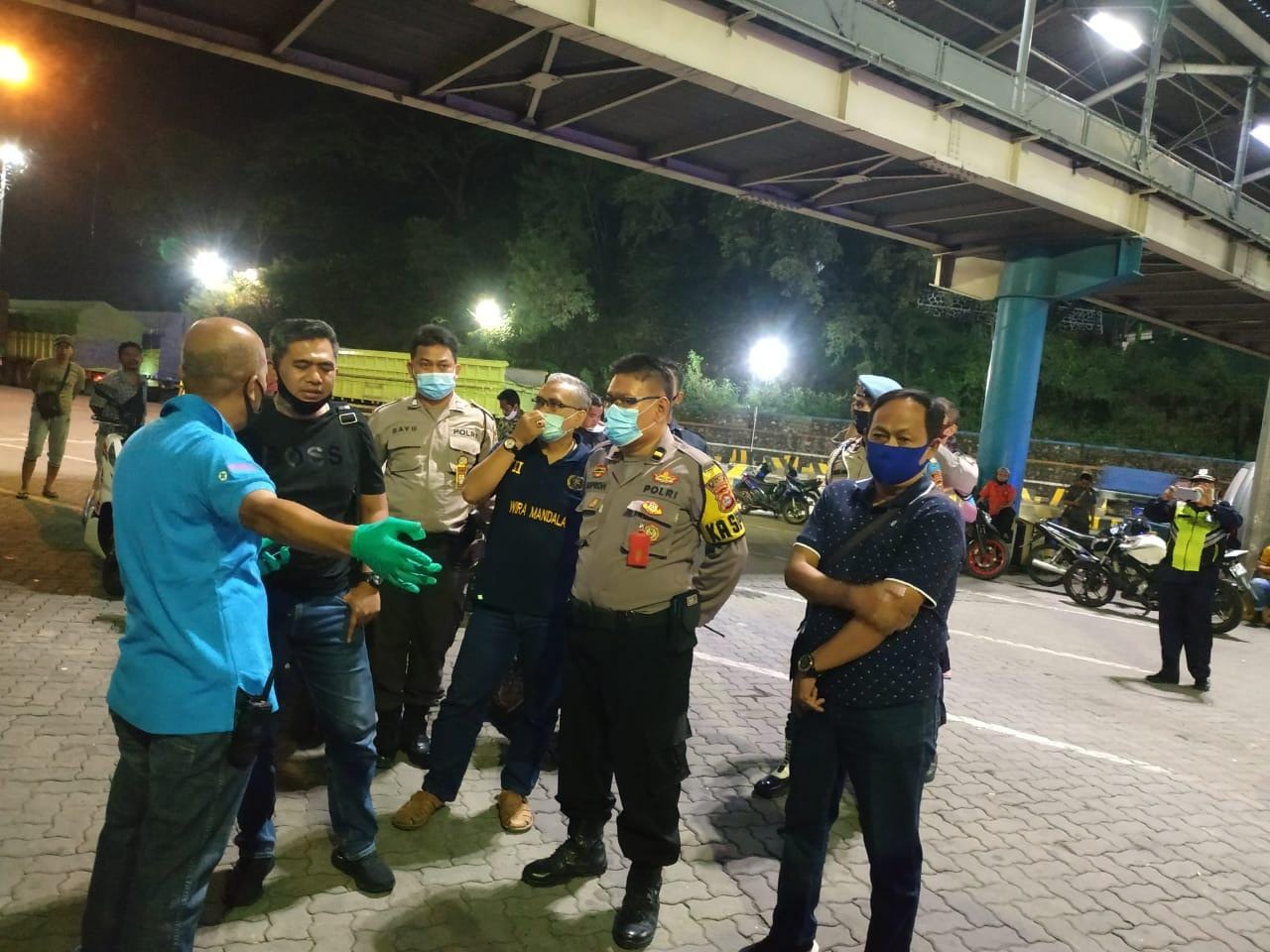 Polisi Selidiki Penyebab Kematian Dua Penumpang Kapal Nusa Putra