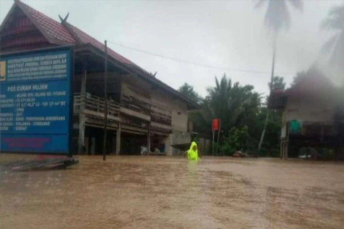 Ribuan Rumah Terendam Banjir di Kabupaten Tanah Laut