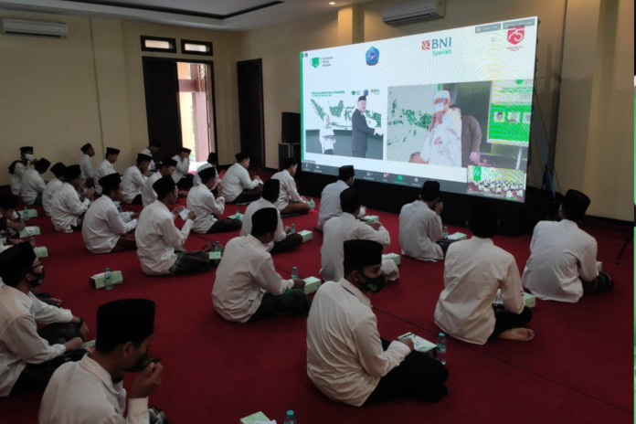 Sinergi Hasanah BNI Syariah-GPM Untuk Pesantren Cegah COVID-19 “Lindungi Kamu dan Aku”