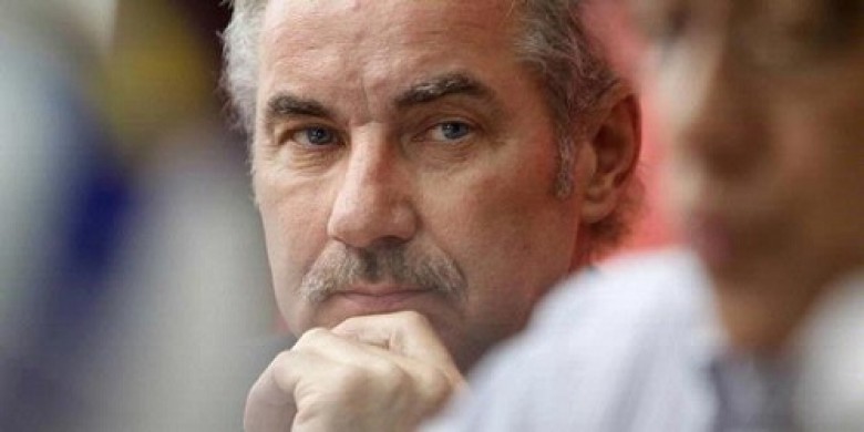 Kabar Duka, Mantan Pelatih Timnas Indonesia Alfred Riedl Meninggal Dunia