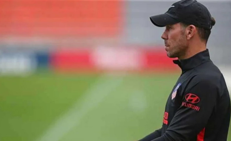Pelatih Atletico Madrid Diego Simeone Positif Virus Corona