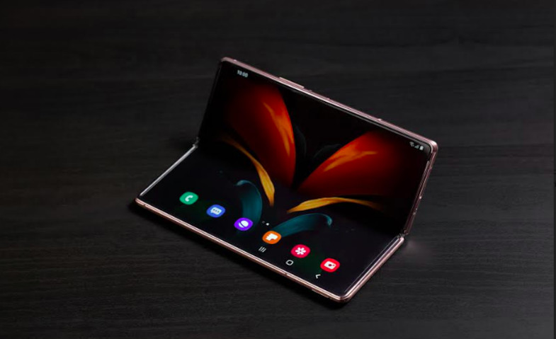 Samsung Galaxy Z Fold2:  Perjalanan Menempa Inovasi, Memadukan Keahlian Craftsmanship