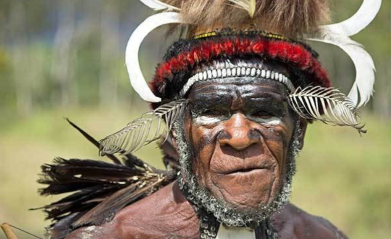 Kepala Suku di Papua Gelar Upacara Bakar Batu 1 Desember 2020