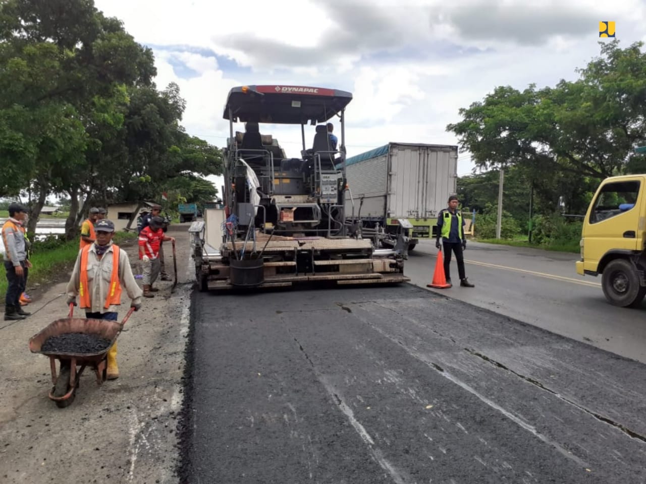 PUPR Terus Tingkatkan Kemantapan Jalur Pantura Jawa