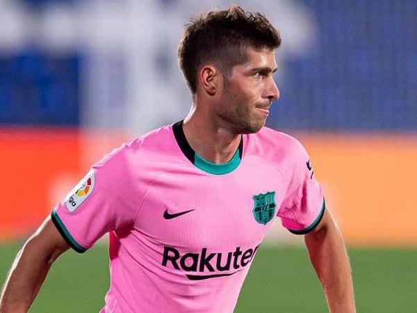 Pemain Barcelona Sergi Roberto Positif COVID-19