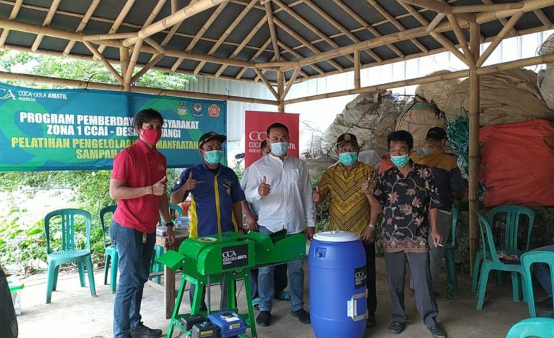 Amatil Indonesia Selenggarakan Pelatihan Pemberdayaan Masyarakat di Sekitar Pabrik di Cikarang Barat