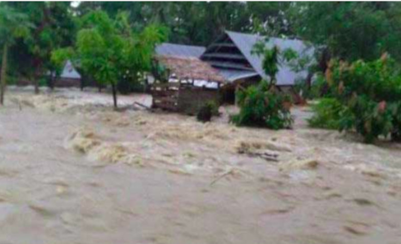 Wilayah Kepri Dilanda Banjir Bandang Disertai Longsor