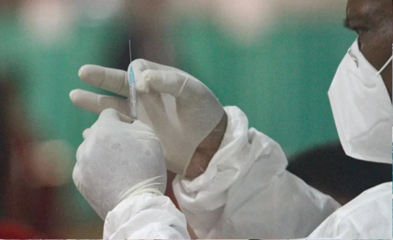 4.800 Lansia di Kota Tangerang Disuntik Vaksin Sinovac
