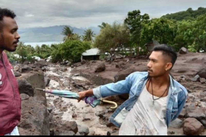 Banjir Bandang dan Longsor di Flores, 10 Orang Meninggal, Puluhan Lainnya Masih Hilang