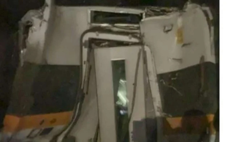 48 Orang Tewas dalam Kecelakaan Kereta Taroko Express di Taiwan