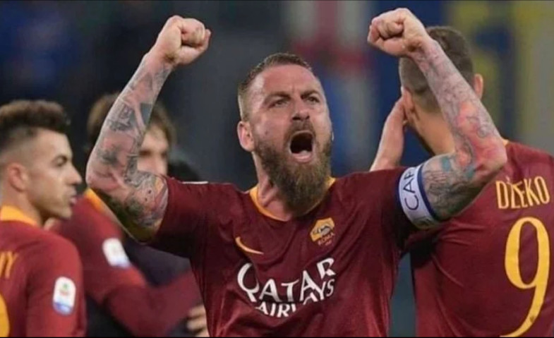 Daniele De Rossi Dilarikan ke Rumah Sakit karena Covid-19