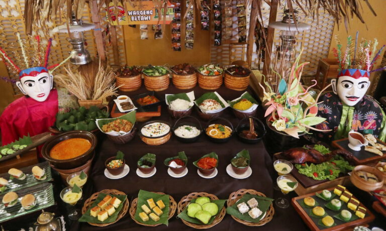 Sensasi Buka Puasa Berbeda di Pasar Pondok Ramadan All Sedayu Hotel