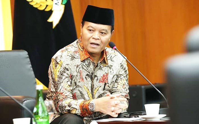Mahfud Tolak Presiden 3 Periode, HNW Nilai Manuver Relawan Jokpro Inkonstitusional