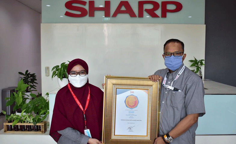 Sharp Indonesia Dianugerahi Indonesia Customer Service Quality Award 2021 (ICSQ AWARD)