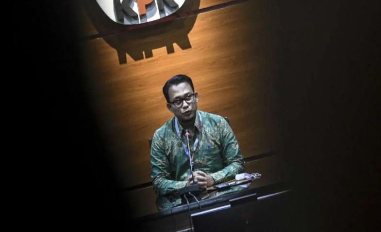 Usai Geledah Rumah Sekda Hulu Sungai Utara, KPK Sita Sejumlah Uang