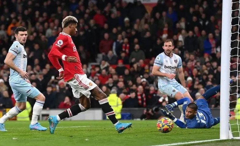 Gol Telat Rashford Menangkan MU Atas West Ham
