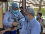Tingkatkan Layanan, Seluruh Karyawan dan Keluarga Taman Safari Bogor Terima Vaksin Ketiga