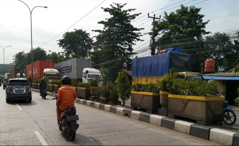 Arus Mudik Jalan Nontol Tanjungpura Karawang Lancar pada H-3 Lebaran