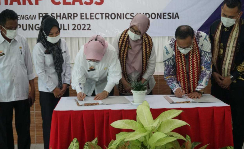 Sharp Kembali Dukung Peningkatan Kompetensi Siswa SMK Melalui Program Sharp Class