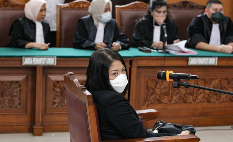 Putri Candrawathi Ditantang Jaksa Buktikan JIka Ada Pelecehan di Magelang