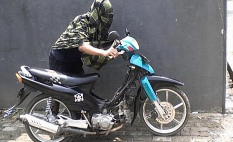 Kepergok Curi Motor, Bule Inggris Ditangkap Polisi Bali