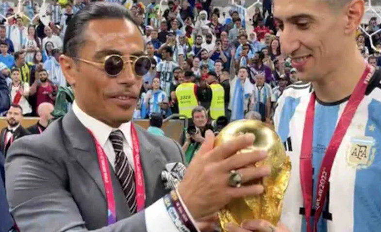 Pegang-Cium Trofi Piala Dunia, FIFA Resmi Investigasi Salt Bae