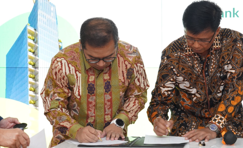 Pegadaian-Danamon Pelopori Sustainable Social Loan