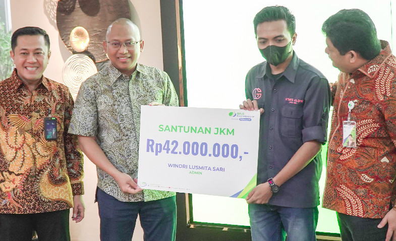 Transaksi BPJS Ketenagakerjaan Kini Bisa Dilakukan di Outlet Pegadaian