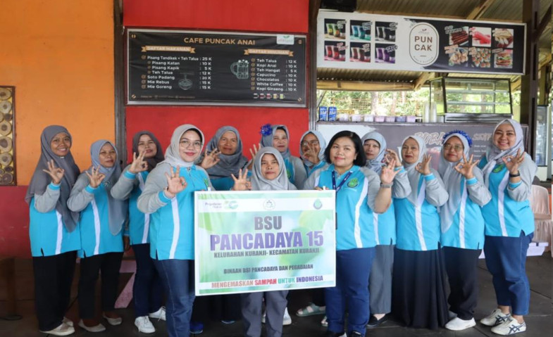 Ajak Masyarakat Peduli Lingkungan, Pegadaian Resmikan 15 Bank Sampah Unit (BSU) Binaan di Kota Padang