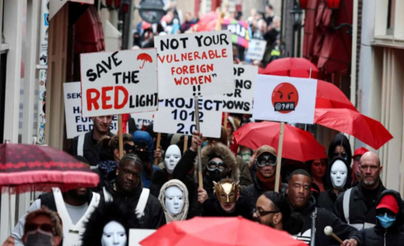 Pembatasan Jam Kerja Bikin Pekerja Seks di Red Light District Amsterdam Protes