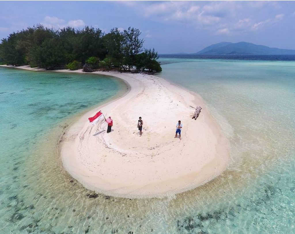 Indah dan  Eksotis, Pulau Cemara Karimunjawa Akan Dikembangakan sebagai Ekoeduwisata Bahari