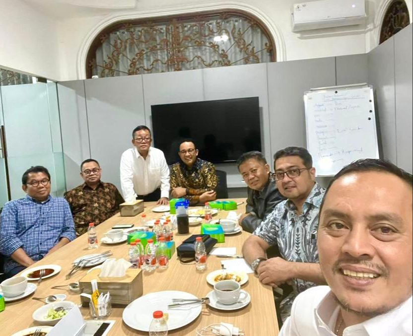 Tak Lagi Bahas Cawapres, Anies Tugaskan Tim 8 Melangkah Maju