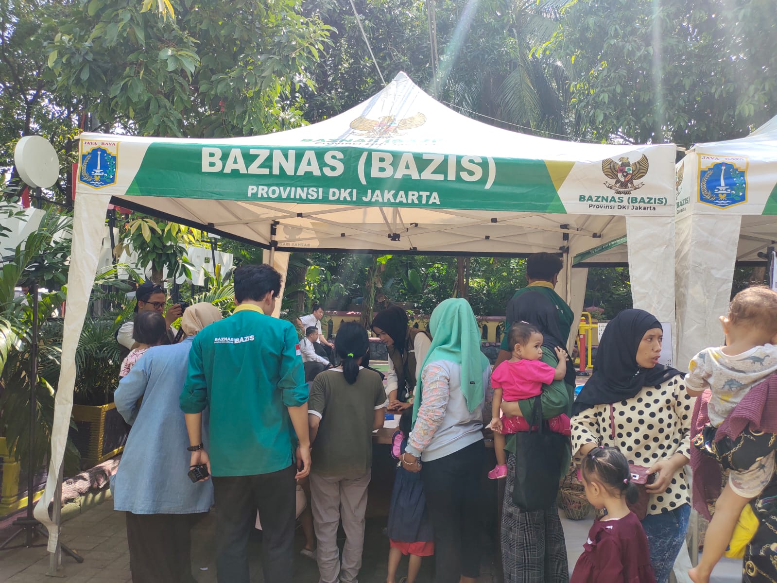 Cegah Stunting, Baznas Bazis DKI-BUMD Gelar Jakarta Berkurban di Kampung Padat Penduduk