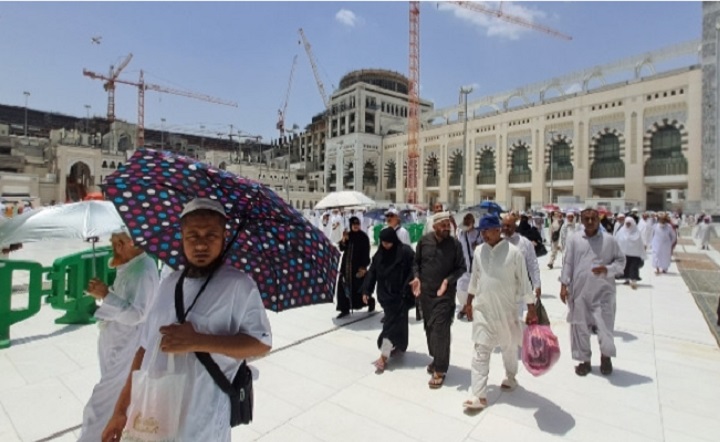 Cuaca Ekstrem di Arab Saudi, Jamaah Haji Harus Lakukan Ini