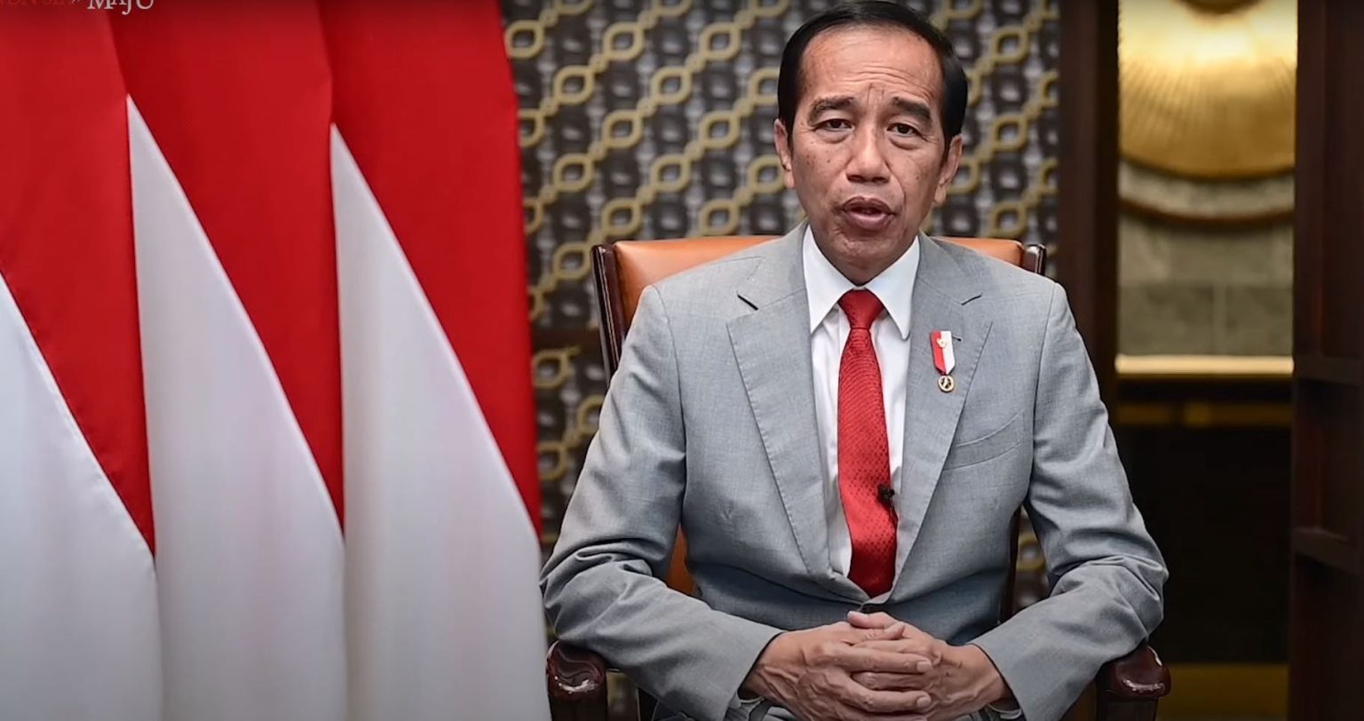 Jokowi Diminta Tunda Penandatangan Surat Resign Firli