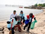 Pertamina mendorong seluruh lini usaha mengembangkan Program Tanggung Jawab Sosial dan Lingkungan (TJSL/CSR), dengan berbagai kegiatan mulai dari Pendampingan Perhutanan Sosial, Penanaman pohon Mangrove, Costal Clean Up hingga Fun Bike. Foto: Dok Pertamina