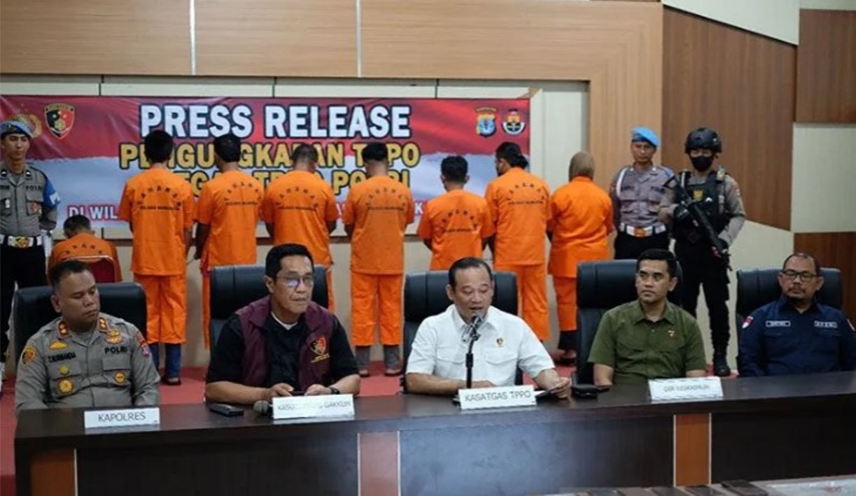 Satgas TPPO Polri Gagalkan Pengiriman 123 Pekerja Ilegal ke Malaysia, 8 Tersangka Ditangkap